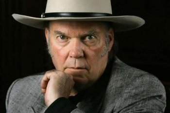 La nuova vita di Neil Young, imprenditore della musica digitale
