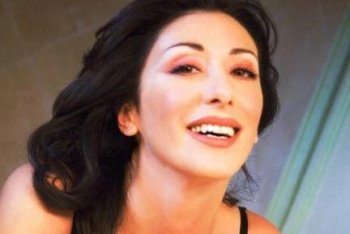 Sabrina Salerno in studio con Gruff Rhys dei Super Furry Animals