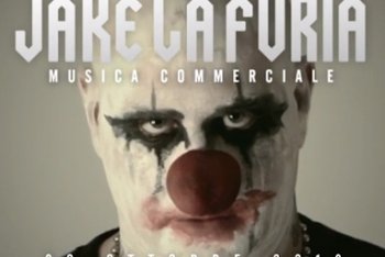 Primo video estratto da "Musica commerciale", l'album solista di Jake La Furia