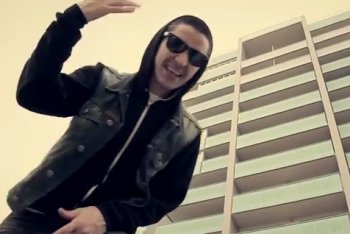 L'involuzione della specie è il nuovo video dei Linea 77 in attesa dell'EP C'eravamo tanto armati