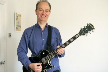Peter bradshaw e la sua chitarra ritrovata