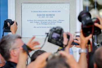 Targa commemorativa David Bowie Berlino