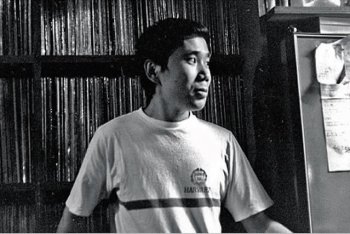 Haruki Murakami nel suo vecchio jazz club