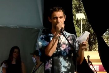 Cosmo dal palco degli Stati Popolari in Piazza San Giovanni, a Roma