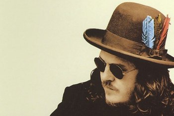 Un particolare della copertina del Greatest Hits di Zucchero