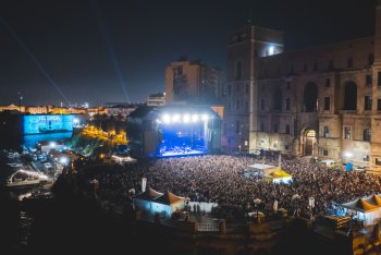 Il pubblico dei Massive Attack a Medimex 2025 - tutte le foto per concessione del festival