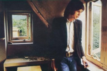 Nick Drake sulla copertina del suo "Five Leaves Left"
