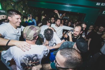 Un po' di pogo in finale - tutte le foto sono di Fabio Delfino