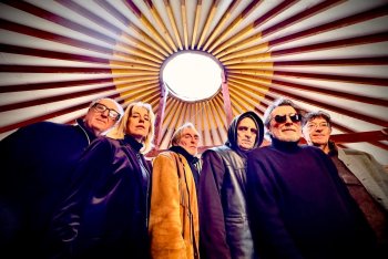 Le foto dei CSI sono di Guido Harari