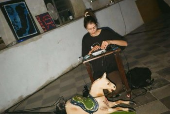 Elvin Brandhi, tra le artiste di questa edizione della rassegna