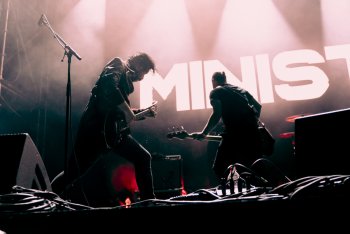 Il potentissimo live dei Ministri a MI AMI - foto di Agnese Carbone