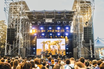Uno dei palchi montati da Città Invisibile a MI AMI - foto di Starfooker