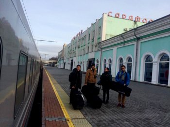 Quattro Pashmak e sei valigie in Saratov.