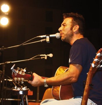 Luca Burgalassi Live