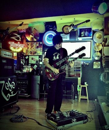 Rehearsing @ Sala Prove Art Breakers