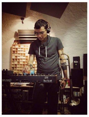 Gianluca Petrella - Mirko Pedrotti Quintet - MPQ (Studio Sessions) presso NIVA Your Sound! Studio Recording