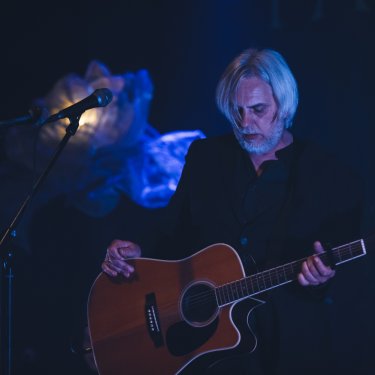 Paolo Benvegnù in concerto a Santeria nel 2023 - foto di Starfooker