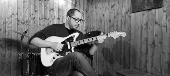 Luca Crispino jazz guitarist 2.jpg