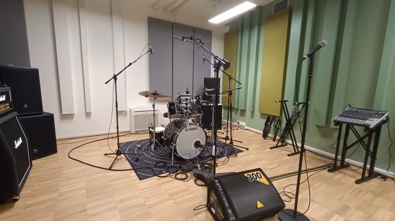 SALA PROVE .jpeg