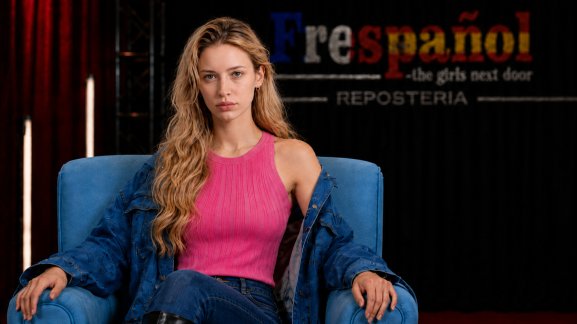Lucia al minipodcast.png