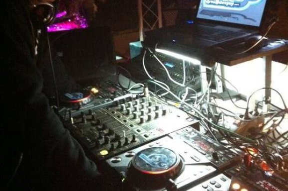 max-testa-deejay109_2_150516.jpeg