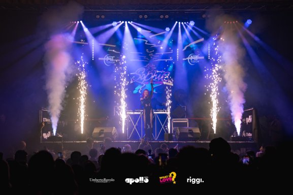 Sophie and the Giant4.JPG