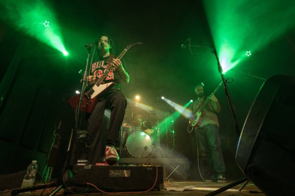 05.jpg