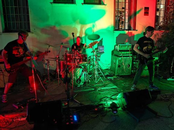 live9.jpg
