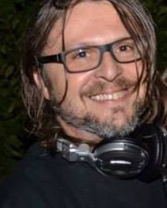 ritaglio max.jpg