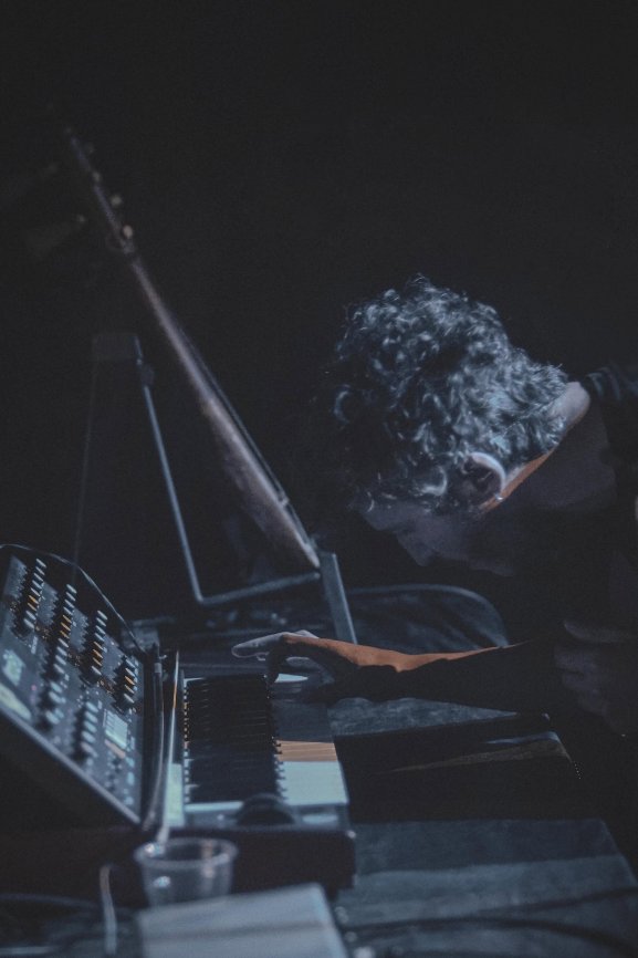 Lillo Morreale - Live Locomotiv 1.jpg