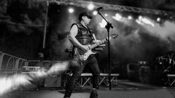 2019-07-25-notte-rock-animali-di-zona-08.jpg
