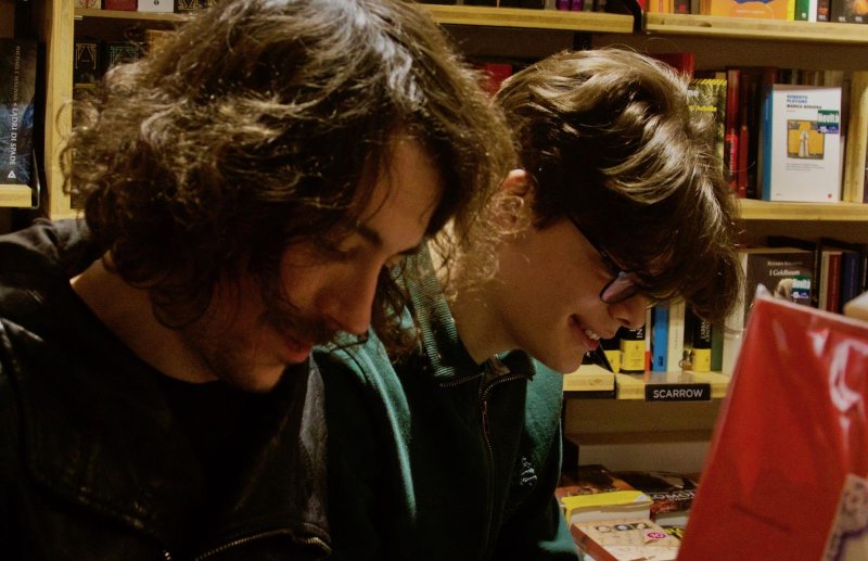 Vivi Si Muore 1999-2019 | Vivi ✝ In Store (foto Kiwi)