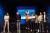 Da sx a dx: Loris Fabiani, Rocco Federico Cocchia, Rossana De Pace, Alessandro Nitti, Alberto Anoniucci, Giulio Milanesi, Filippo Ferrari - Zelig, LegamiAnonimi Song Contest - foto di Roberta Gianfrancesco